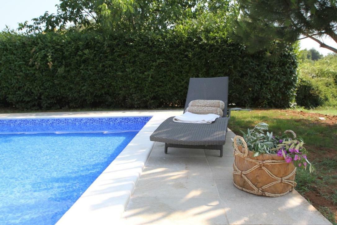 Premantura Olive Garden Villa Exterior foto