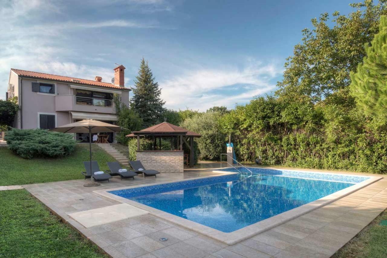 Premantura Olive Garden Villa Exterior foto